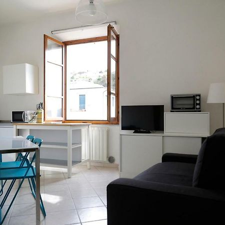 Appartamento Ponticello By Helloelba 费拉约港 外观 照片