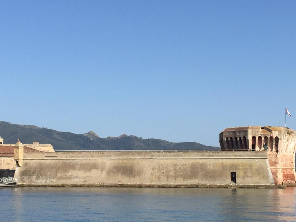 Appartamento Ponticello By Helloelba 费拉约港 外观 照片