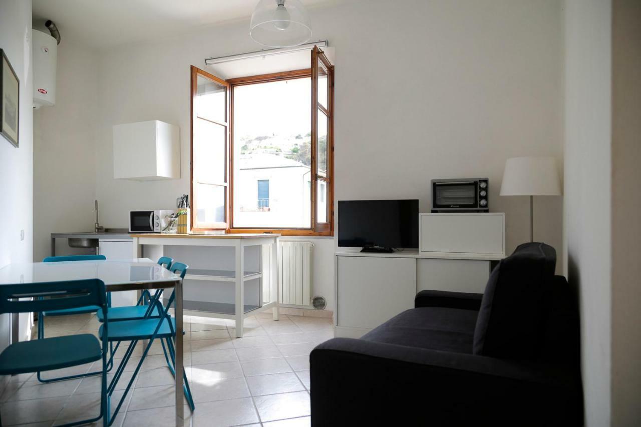 Appartamento Ponticello By Helloelba 费拉约港 外观 照片
